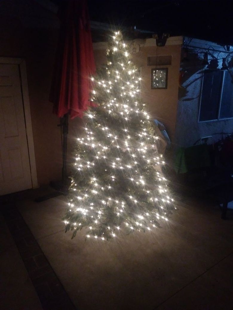 Holiday Living 7.5 feet Artificial Christmas Tree