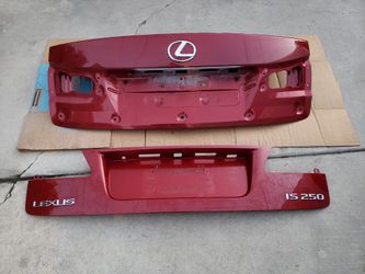 06-11Lexus is 250 Trunk
