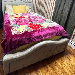 Queen Bed With Box spring 