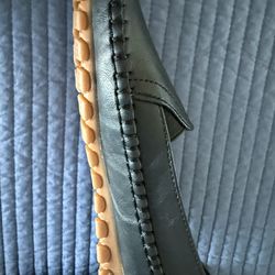 Ladies, black loafers