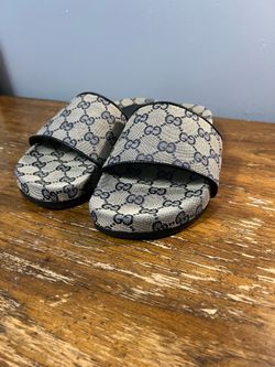 Gucci slides