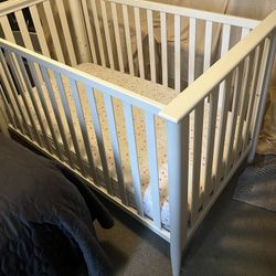 Delta White Baby Crib w/beautyrest Mattress 