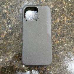 16 Pro Max Otterbox Case 