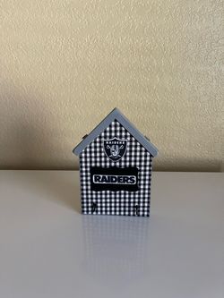 Raiders wood wall key hanger