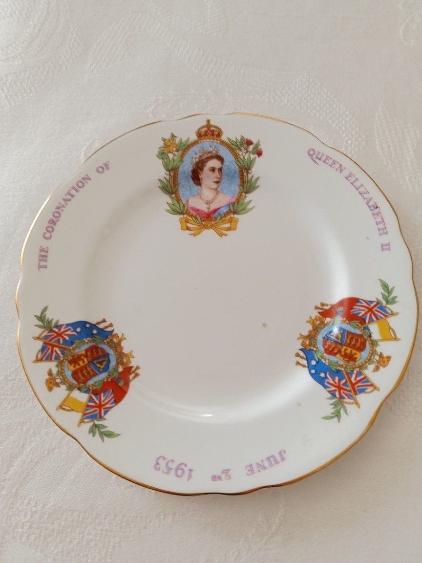 Vintage Gladstone Plate/Coronation of Queen Elizabeth II