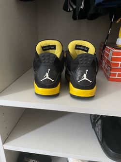 Jordan 4s