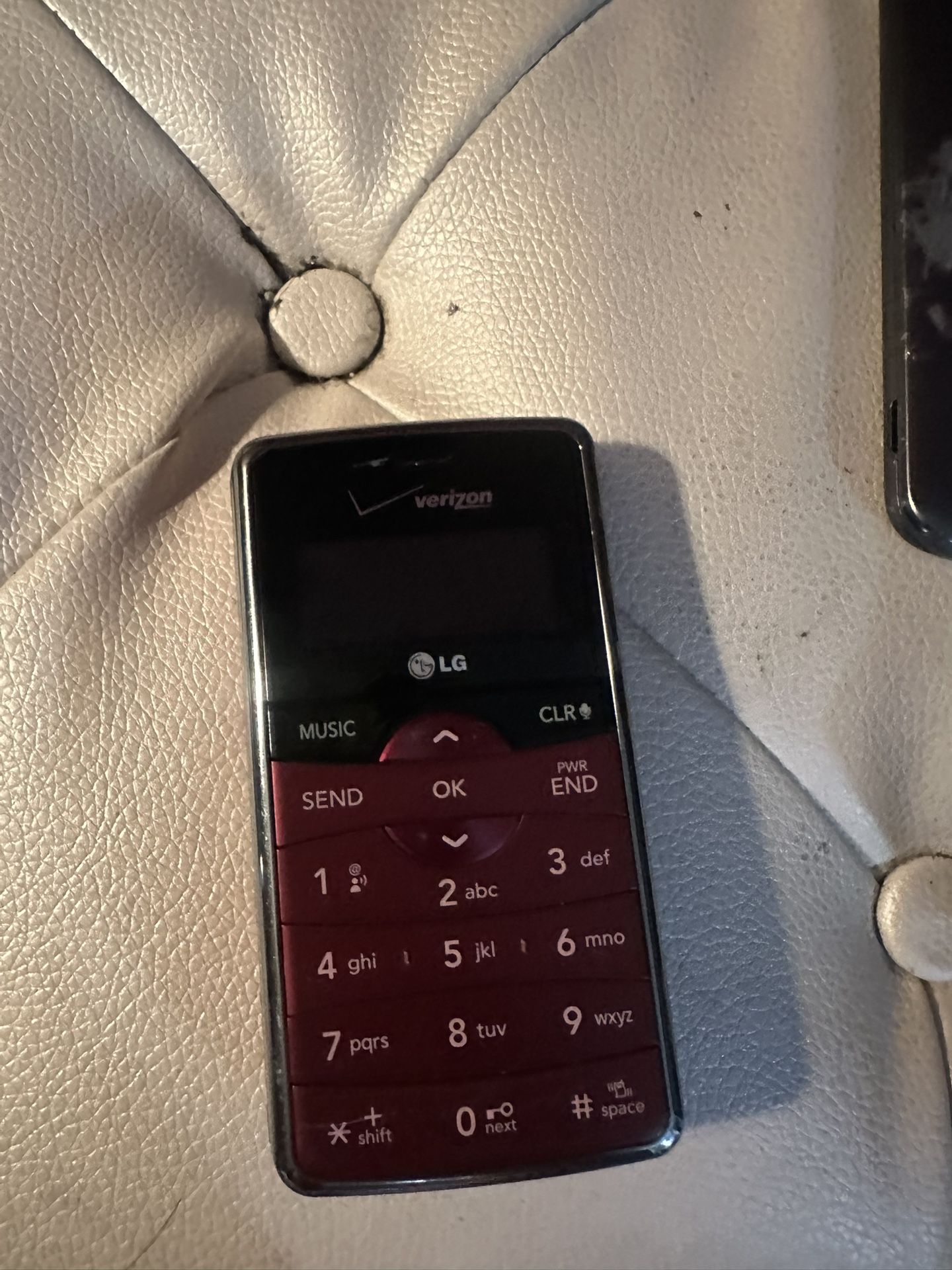 LG EnV2 Phone Red Flip Phone Unlocked