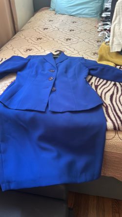 Women’s skirting jacket set