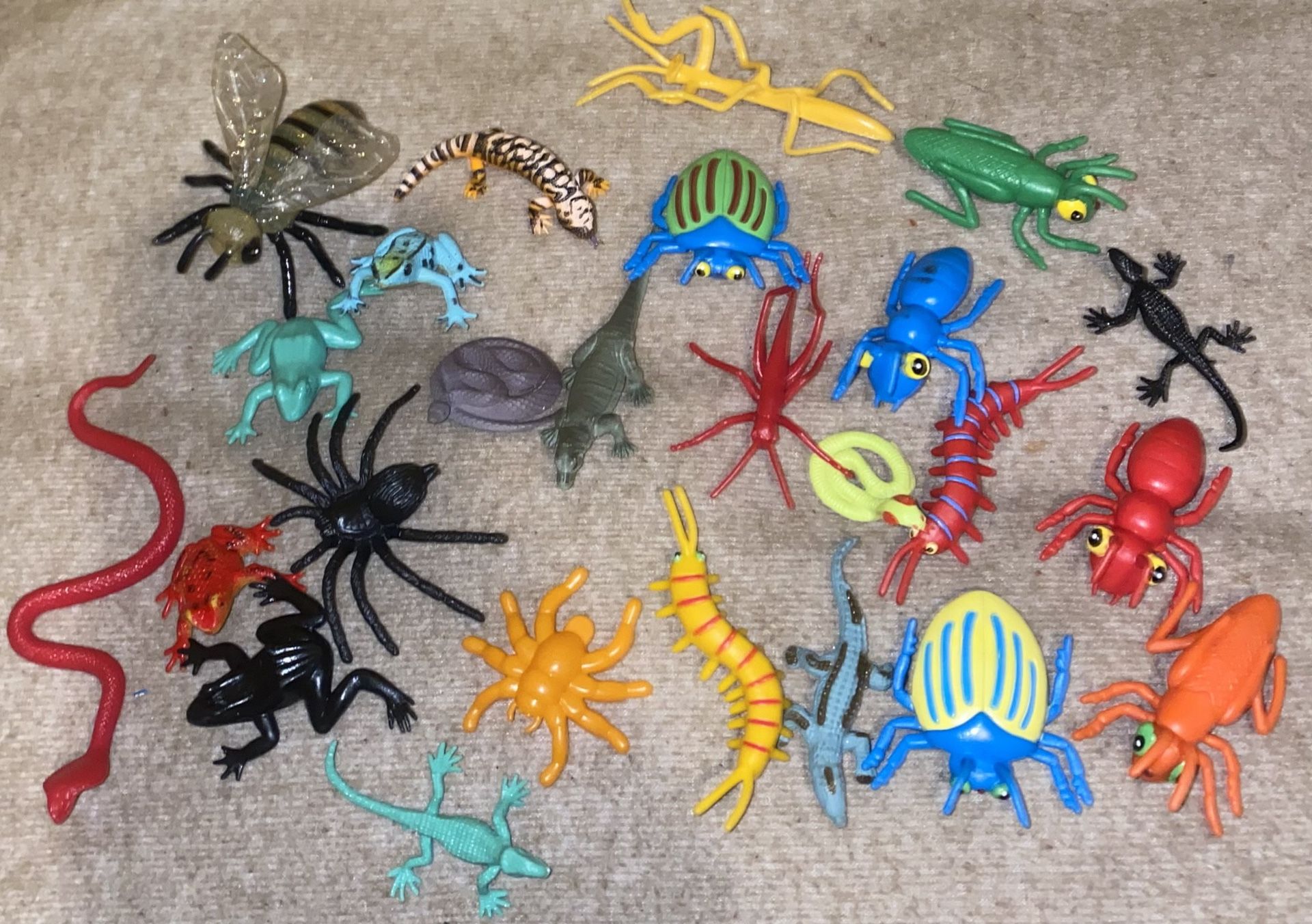 Small Insect Toys