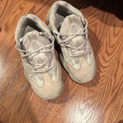 Yeezy 500 Blush