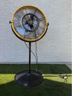 Outdoor misting fan