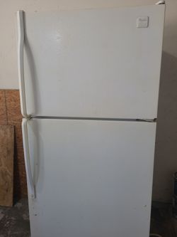 Clean whirlpool refrigerator work well