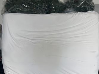 Full size mattress