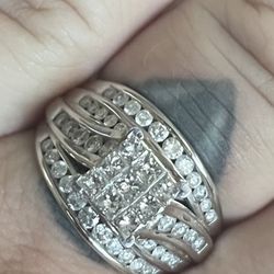 2.5 Carat diamond Ring Platinum 