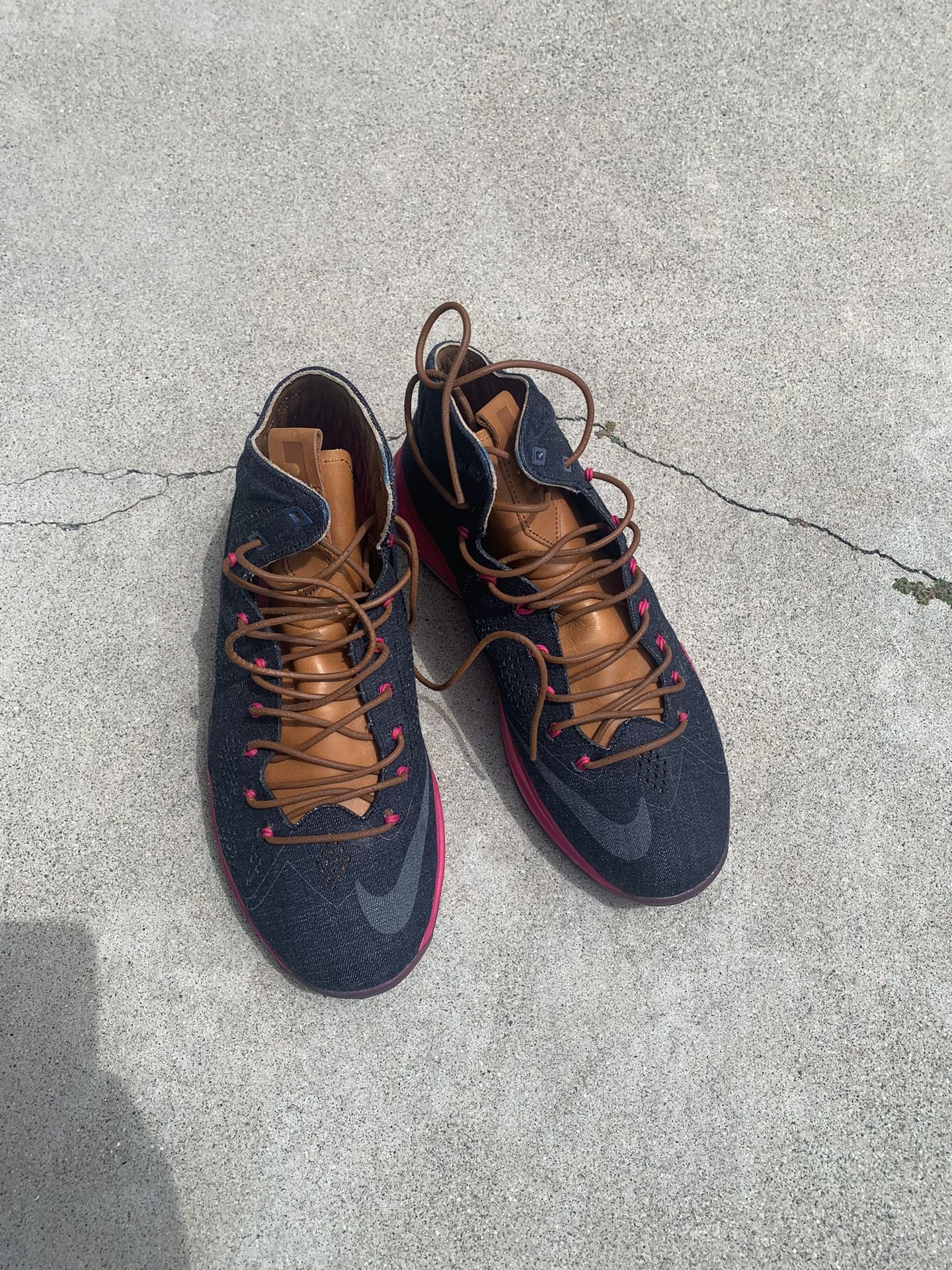 LeBron X Denim Size 9