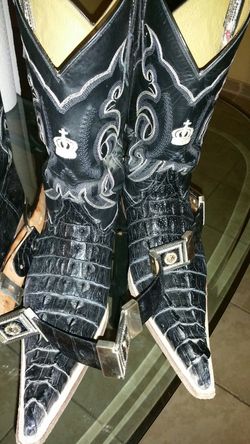 Botas 125 con cinto size 9