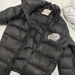 Moncler Jacket 2018 100% Authentic  