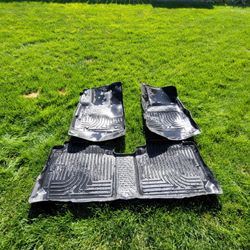 2011-2017 GMC Terrain Husky Mats