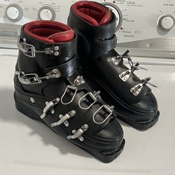 Vintage Lance Boots Sz 8