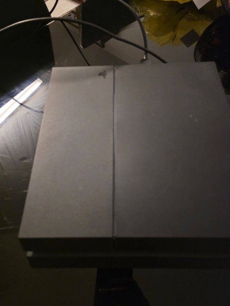 PS4