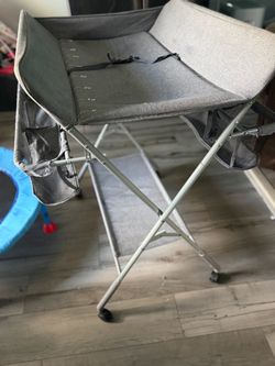 Foldable Changing Table