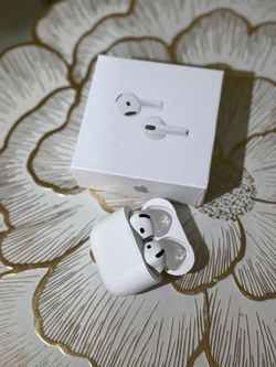 Wireless Earbuds with Charging Case – Bluetooth Headphones – White