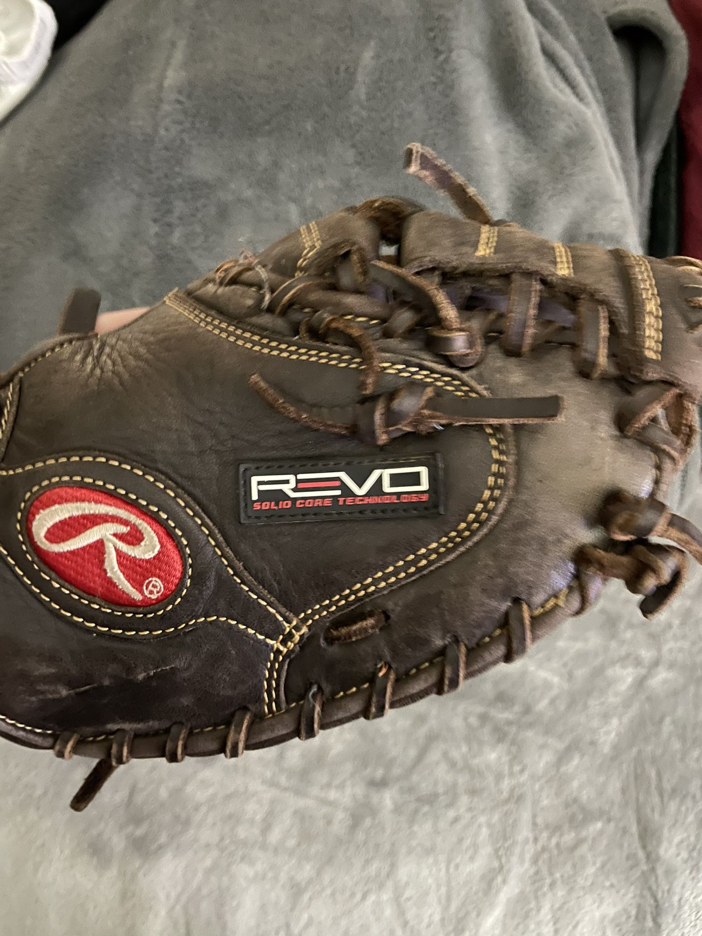 Rawlings Revo Catchers Glove