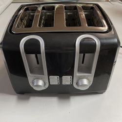 Black Decker Toaster