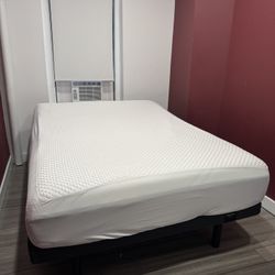 Queen Size Motorized Tempurpedic Bed