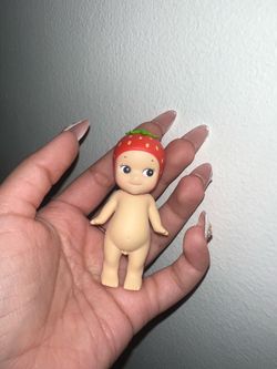 Sonny Angel strawberry
