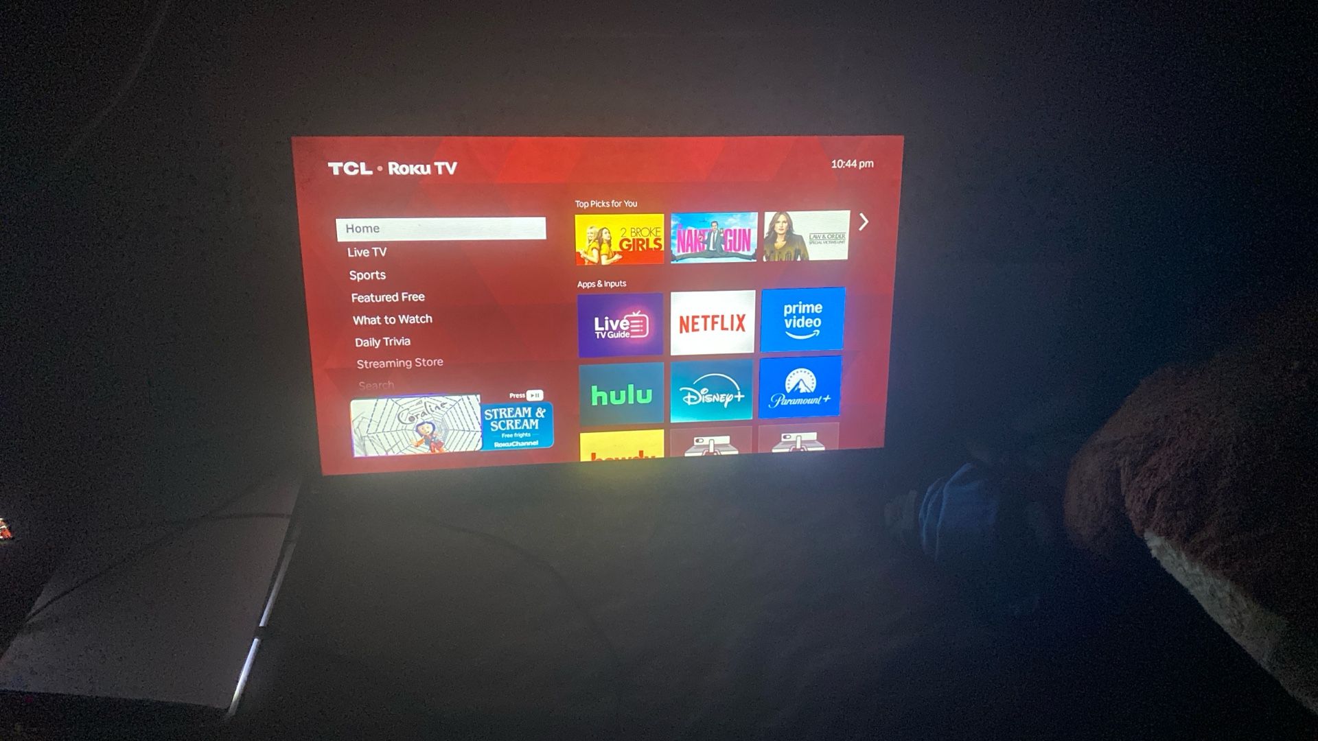32inc TLC Roku Smart Tv
