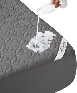 Waterproof Mattress Protector Cover, Queen Size