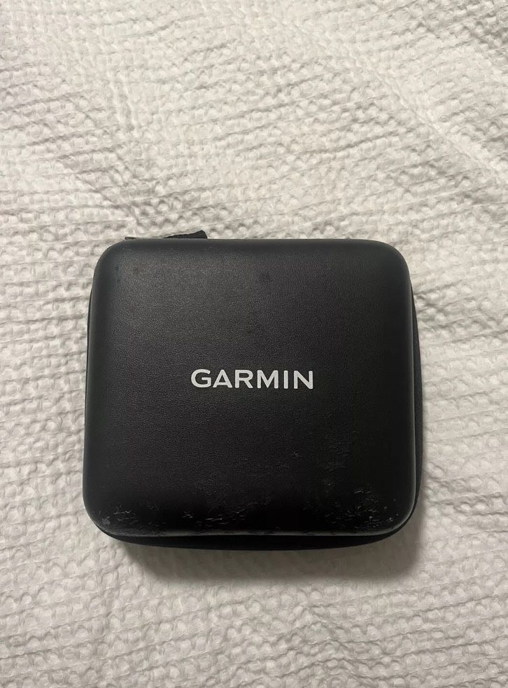 GARMIN R10 LAUNCH MONITOR
