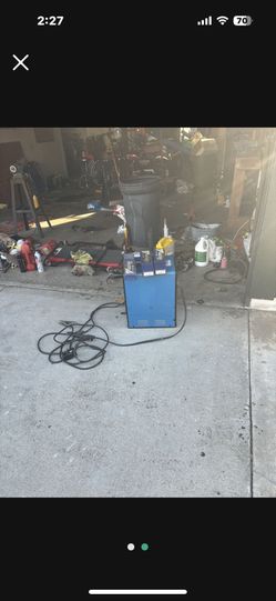 Miller Thubderboldt Welder With Some Welding Rod 