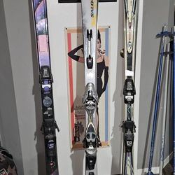 Skis