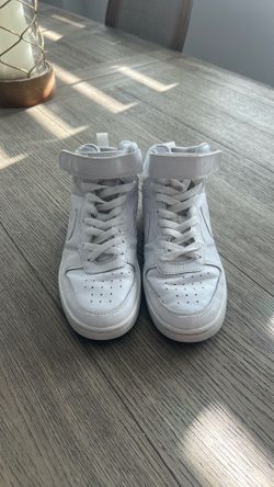 Nike youth 5