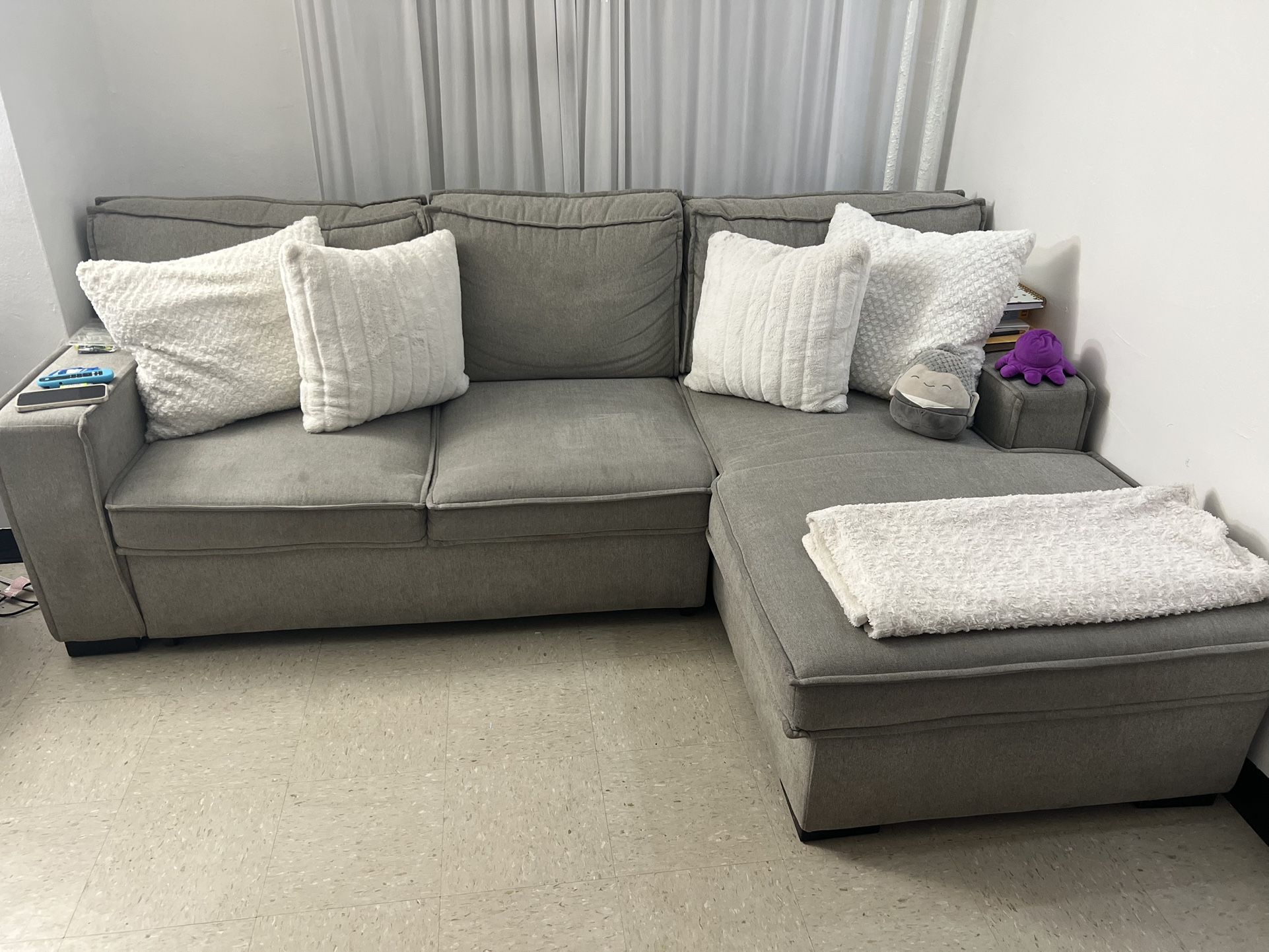 Sectional Sofa