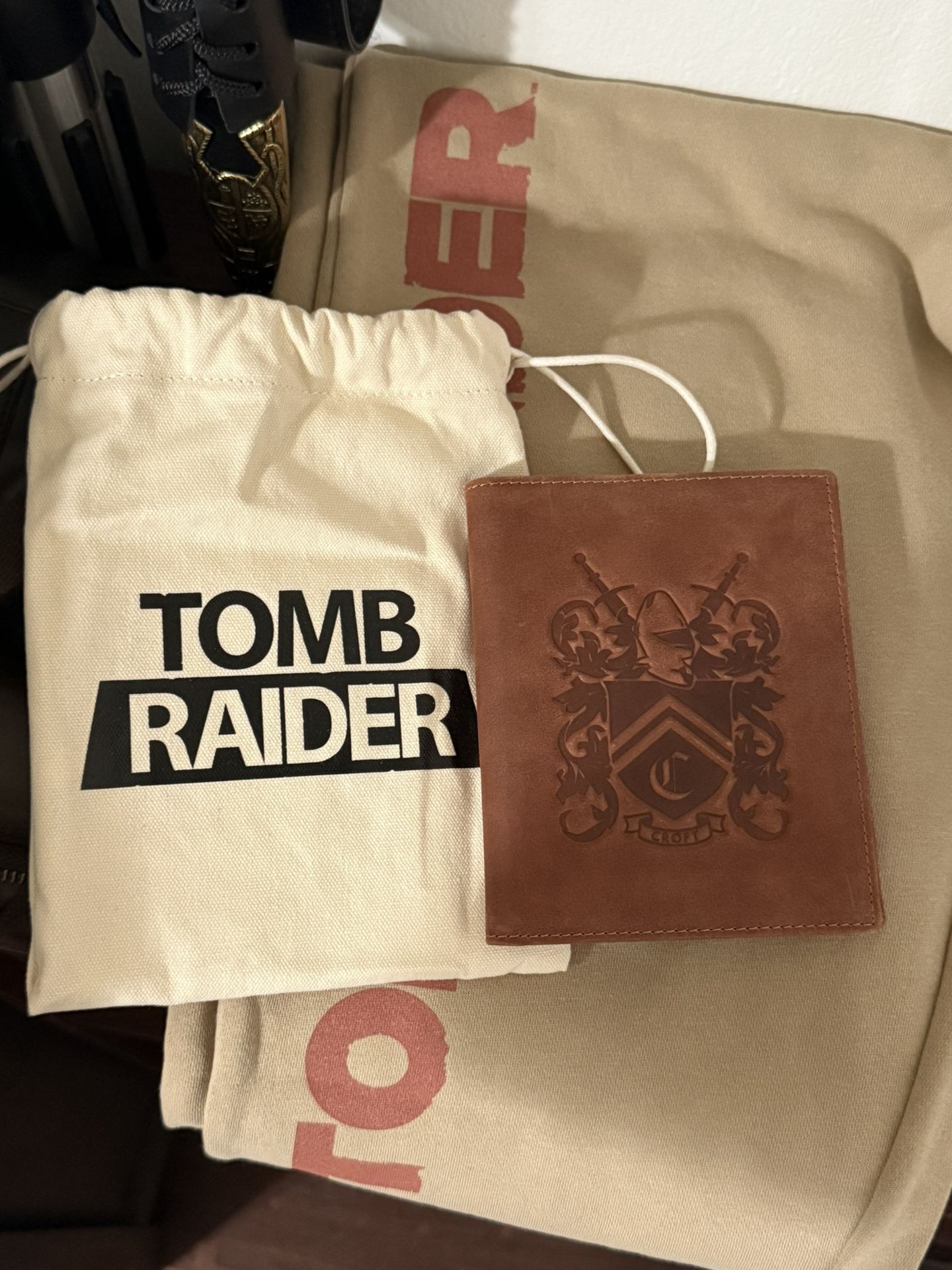 Tomb Raider Gear Store Lara Croft Passport
