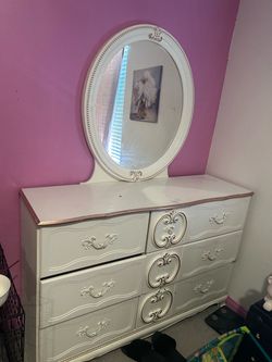 Ashley Furniture Korabella vanity Dresser and night stand