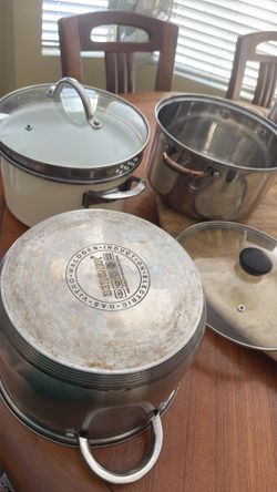 Stainless steel Pot