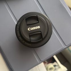 CANON EF LENS 50mm