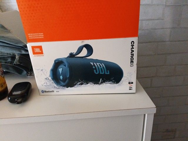 JBL CHARGE 6 SPEAKER