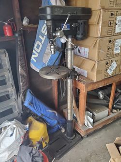 Cal-Hawk 12 Speed Drill Press