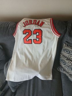 MJ