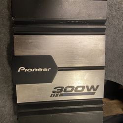 Pioneer Amp 300 Watts 