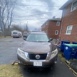 2016 Nissan Pathfinder