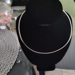 16" Heronbone Necklace, Fashion Jewelry Silver Color.