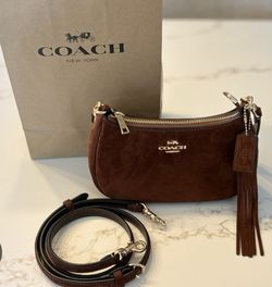 New & Authentic 100% COACH 