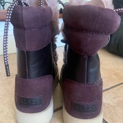 UGG BOOTS 