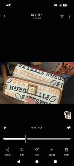Dooney & Bourke Pittsburgh Steelers Wallet